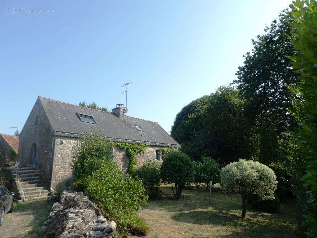 Maison à GUERN