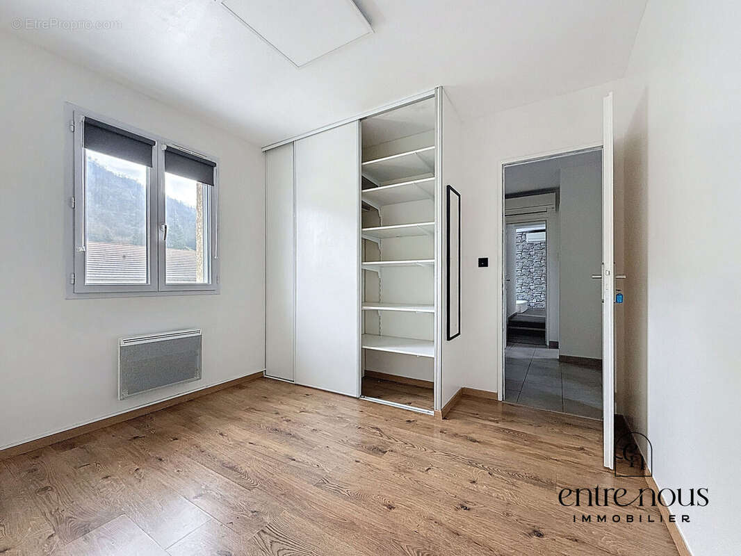 Photo 8 - Maison à SAINT-SAVIN