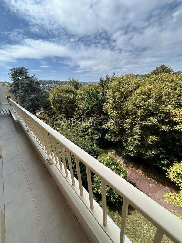 Appartement à SEVRES