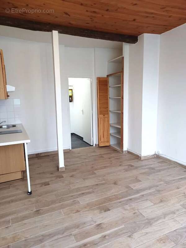 Appartement à PARIS-14E