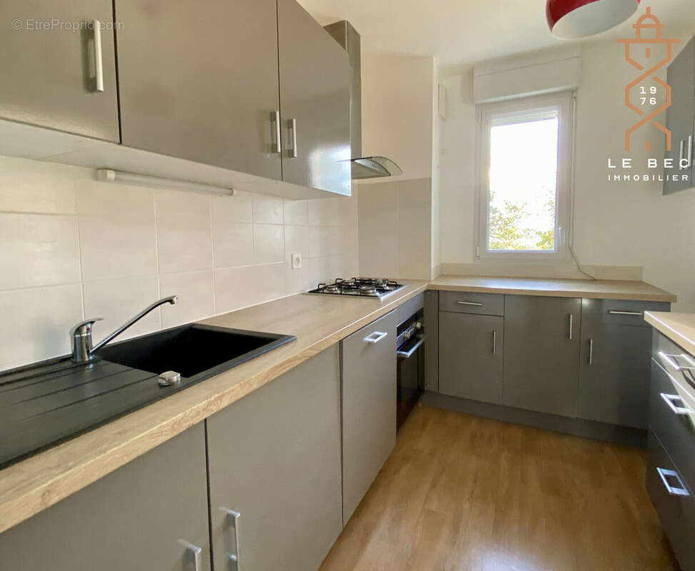 Appartement à SAINT-AVE