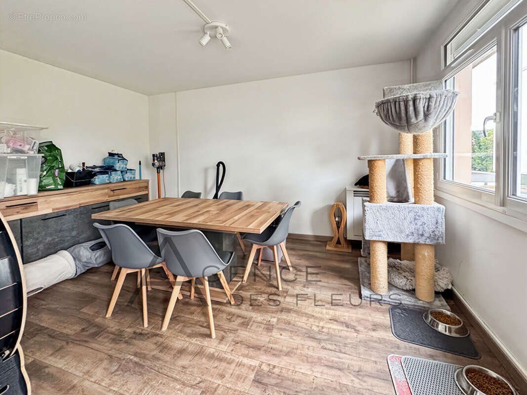 Appartement à SAINT-AUBIN-LES-ELBEUF