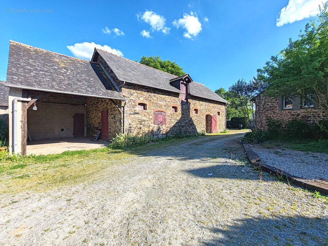 Maison à RETIERS