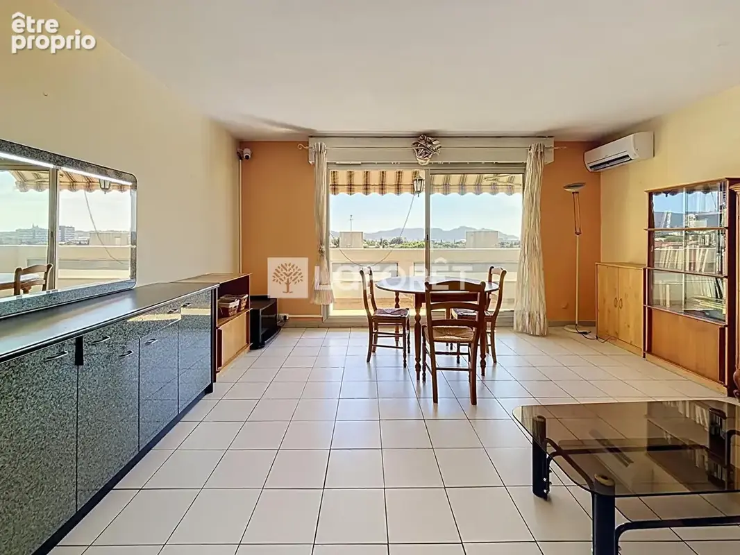Appartement 4 pièces 85 m² à vendre - Marseille 12e Montolivet - Terrasse, dernier étage - photo 4