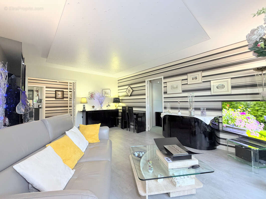 Appartement à RUEIL-MALMAISON