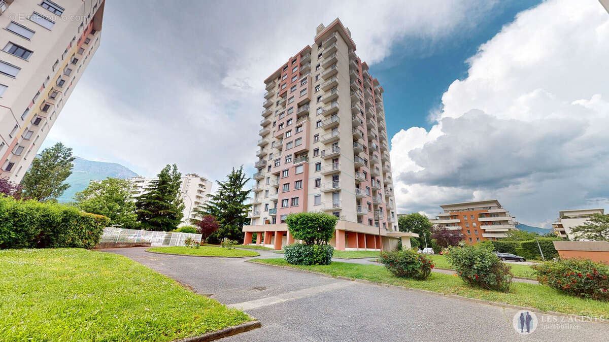 Appartement à ECHIROLLES