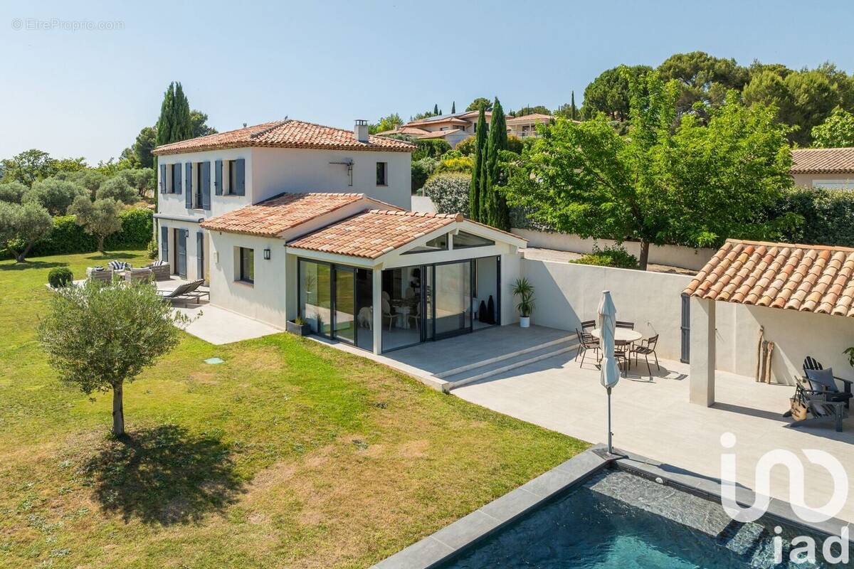 Photo 1 - Maison à EGUILLES