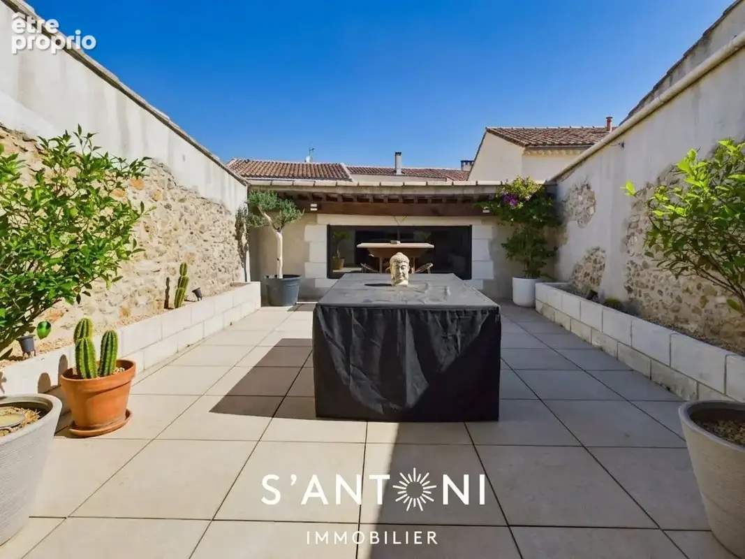 Photo Maison à Saint-Genies-De-Fontedit au prix de 289 900€