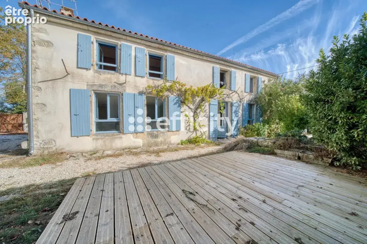 Maison 14 pièces 260 m² à vendre à Vouhe (17700) - photo 12