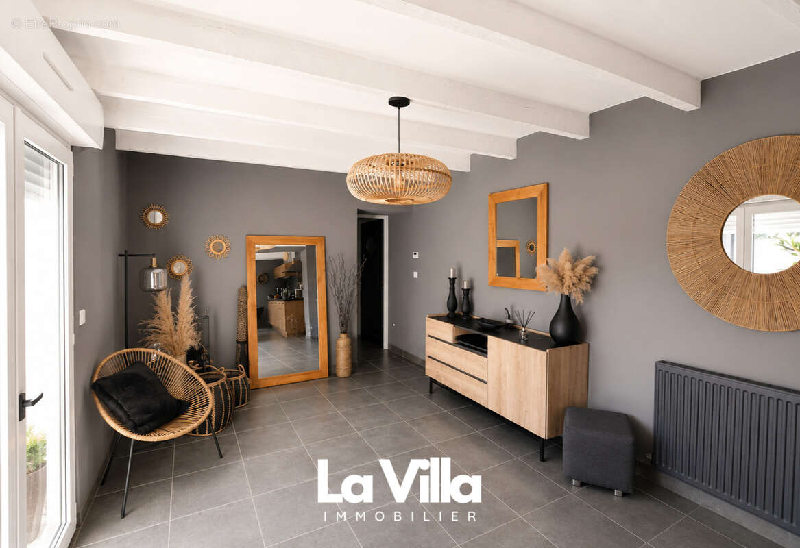 Maison à VISAN