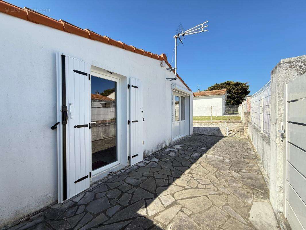 Maison à SAINT-PALAIS-SUR-MER