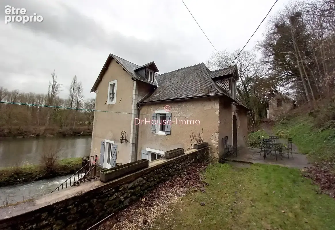 Maison 7 pièces 268 m² à vendre à Oulches (36800) - photo 50
