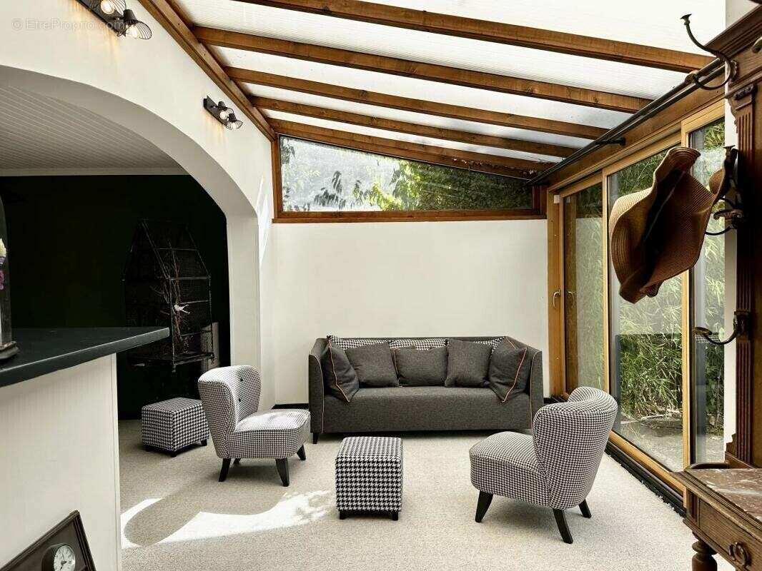 Maison à LES ANGLES