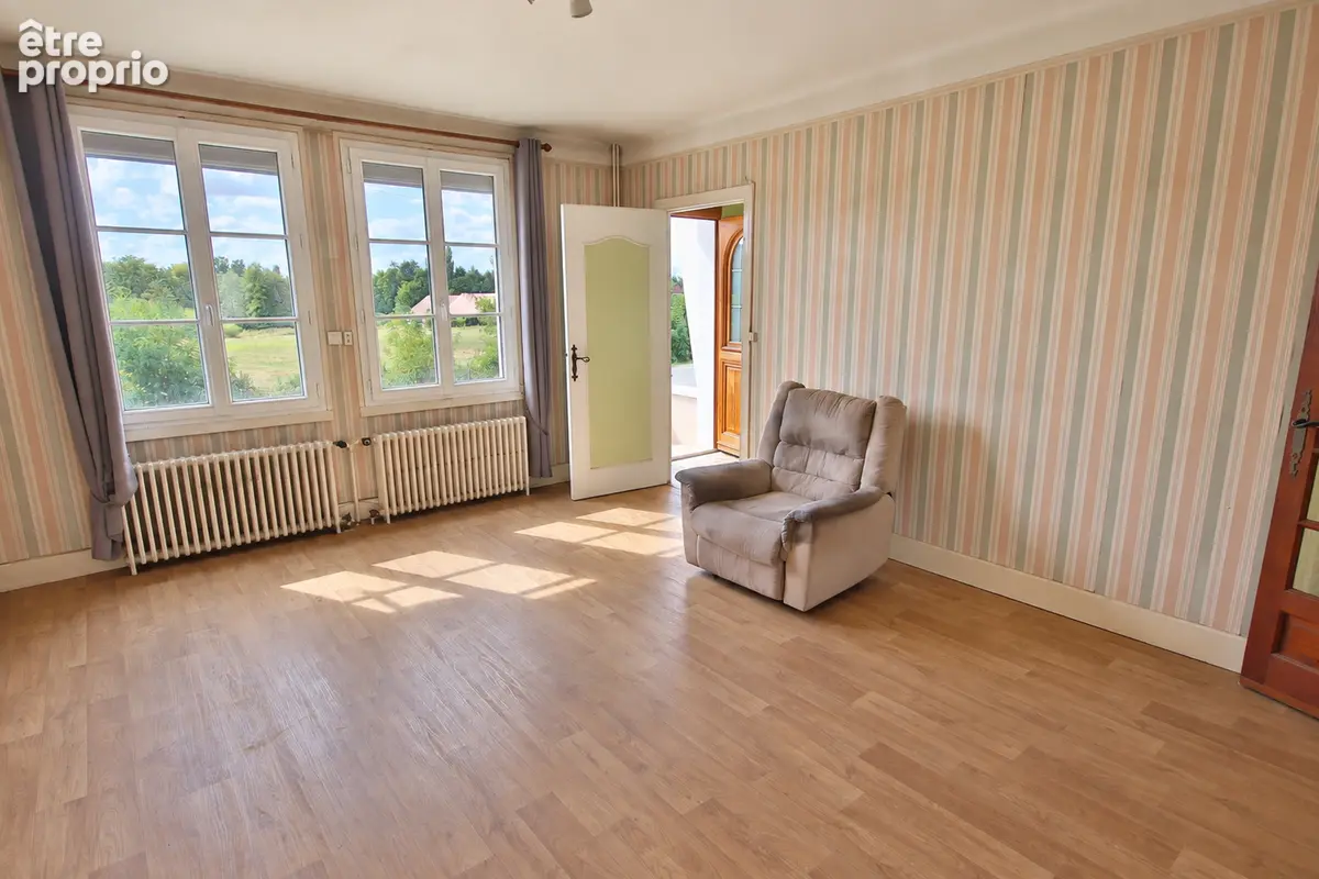 Maison T5 - 107m2 - Yzeure - photo 2