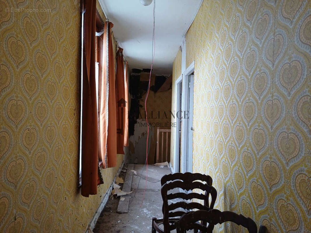 MAINTENANT - Maison à BOURET-SUR-CANCHE