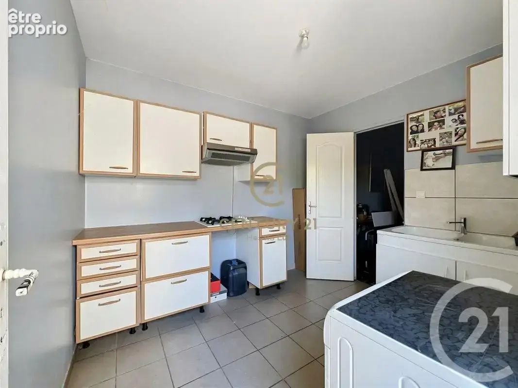 Maison 117 m² à Givors  - photo 15