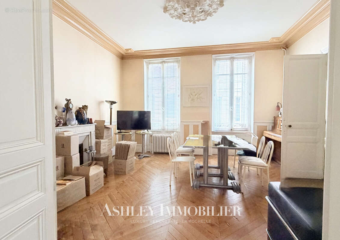 Maison à LA ROCHELLE
