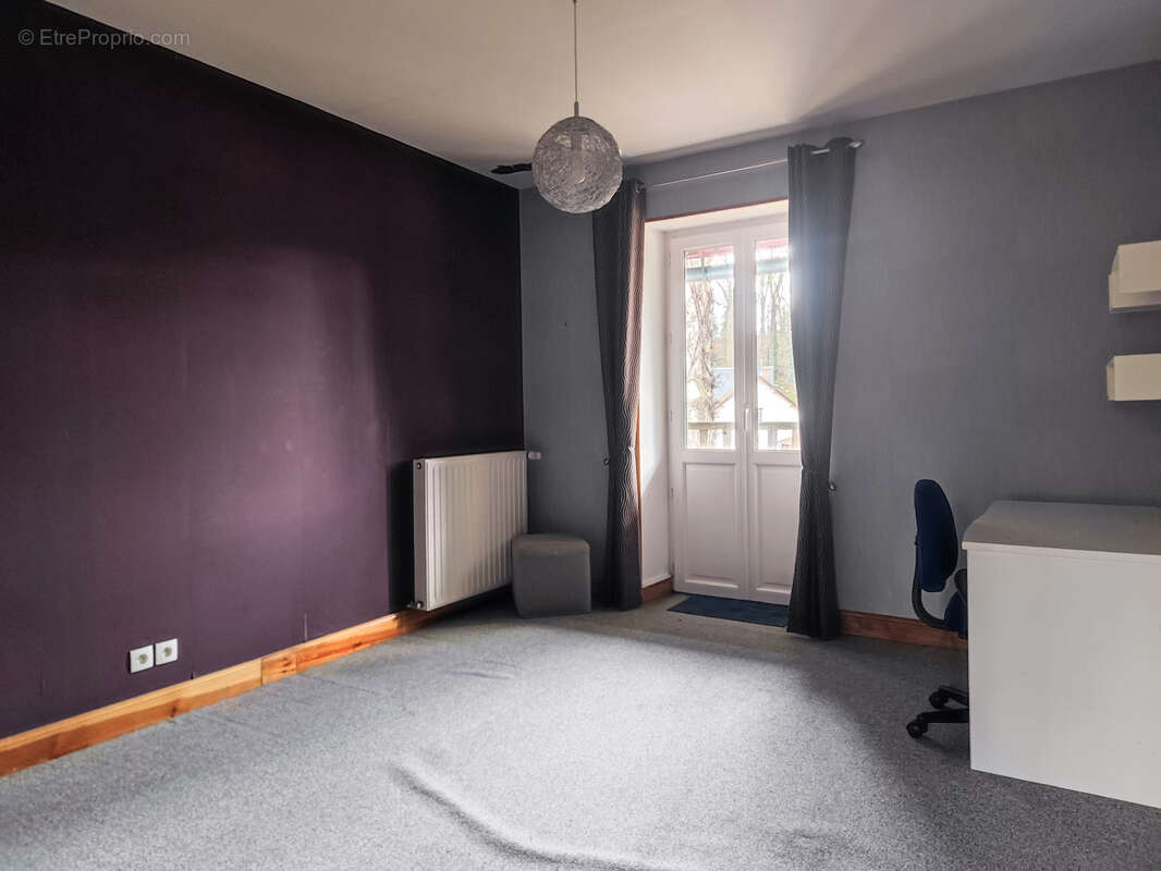 Maison à SAINT-HONORE-LES-BAINS