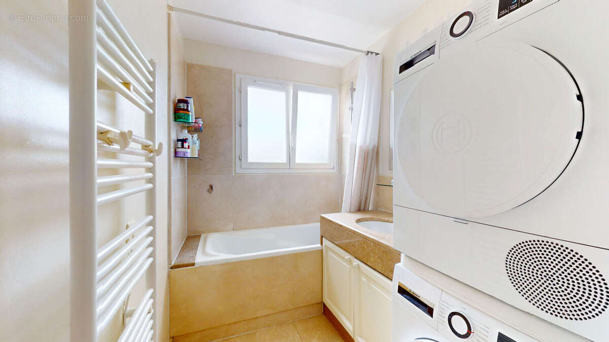 Appartement à BOIS-D'ARCY