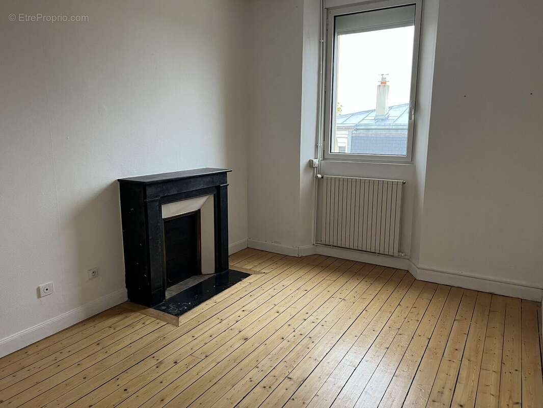 Appartement à CHAUNY