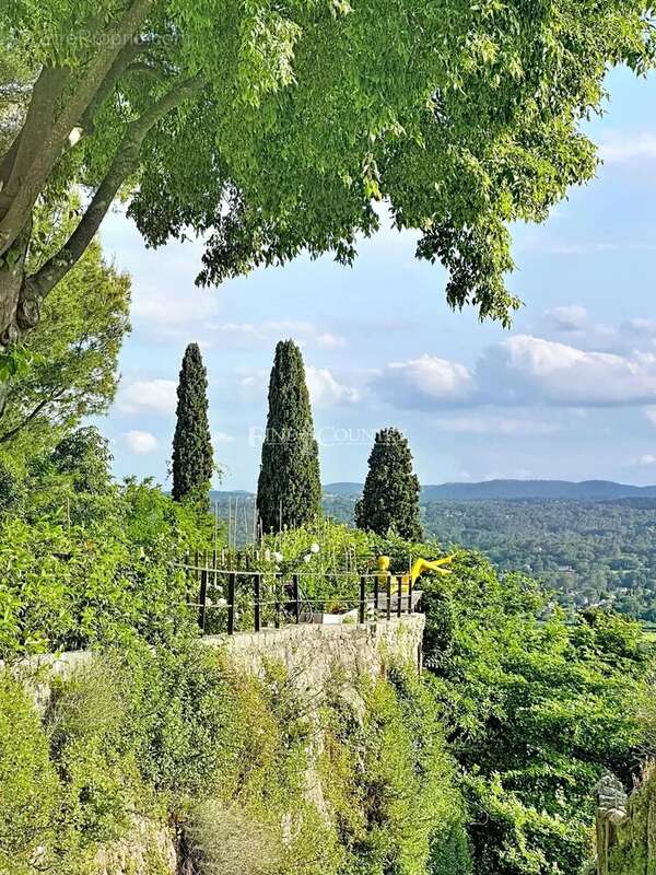 Maison à FAYENCE