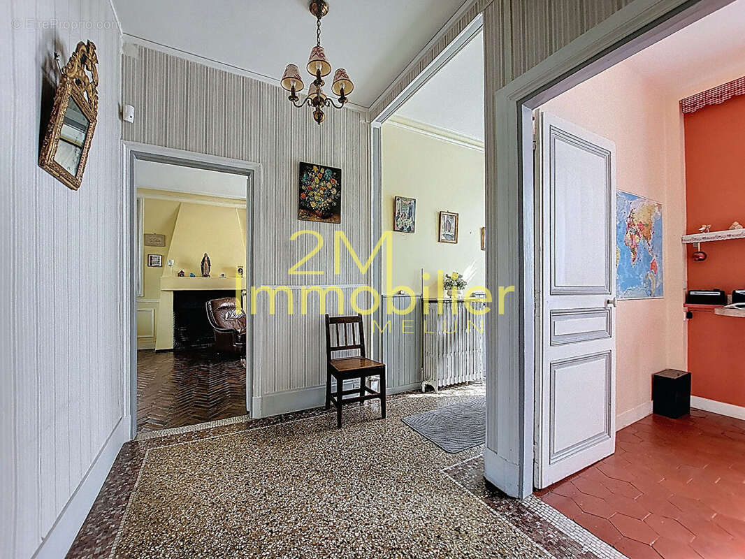 Maison à MELUN
