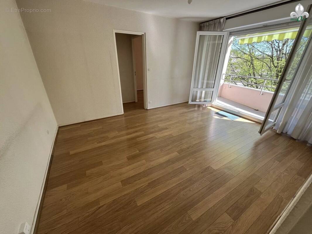 Appartement à QUETIGNY