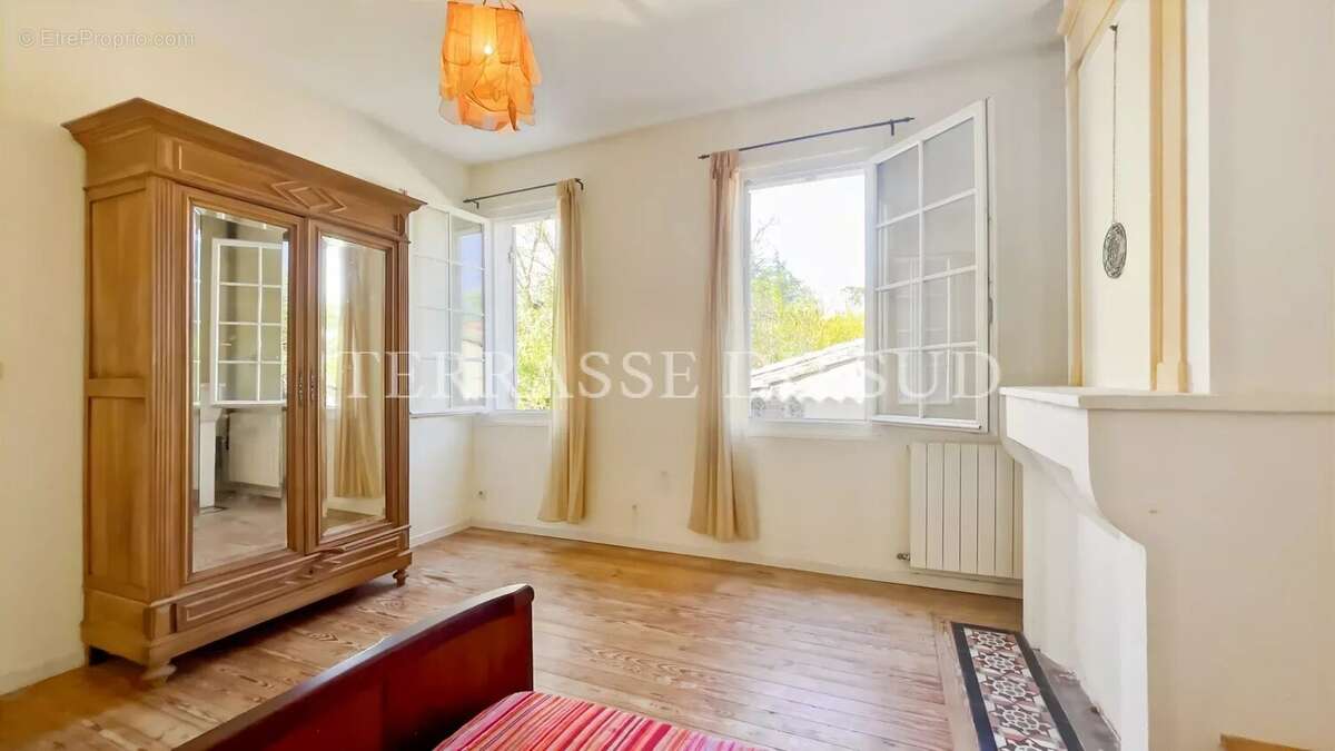 Maison à SAINT-ANDRE-DE-CUBZAC