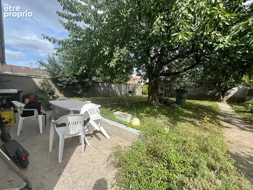 Exclusivite - maison 90m² - sous-sol total - photo 2