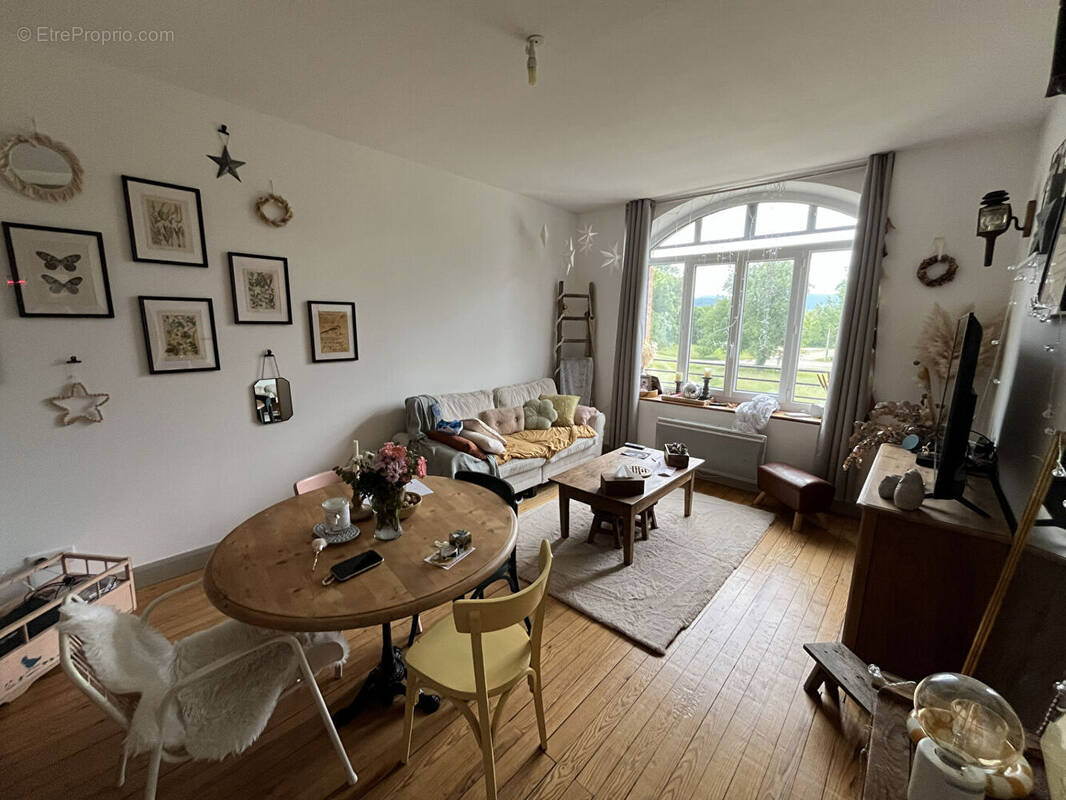 Appartement à PONT-D'AIN