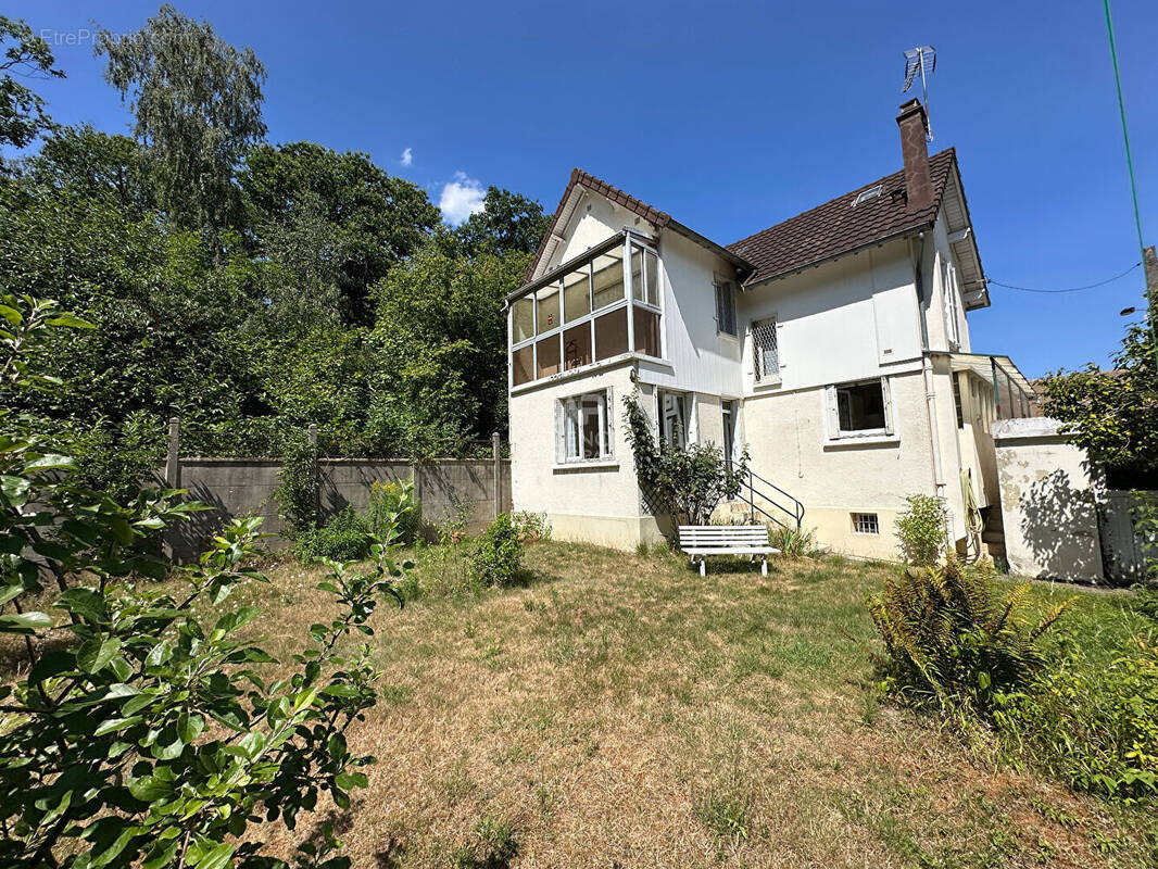 Maison à VIROFLAY