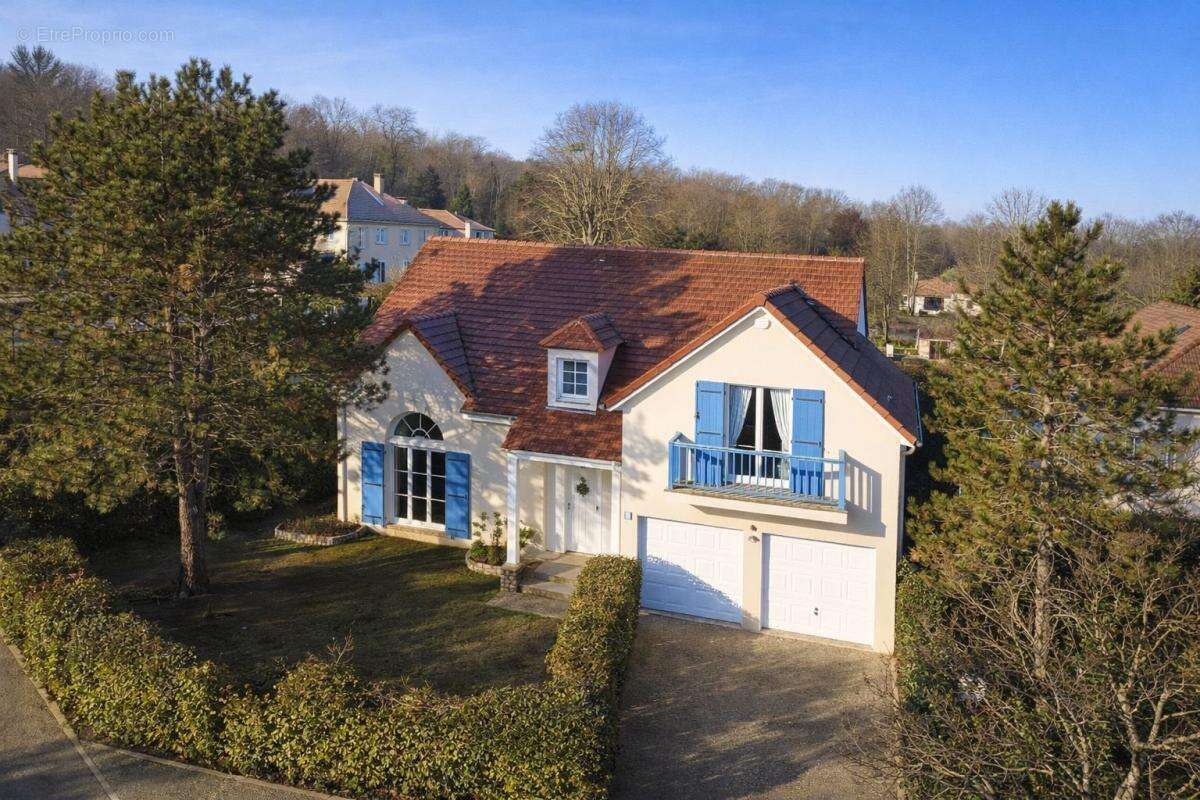 Maison à VERNOUILLET