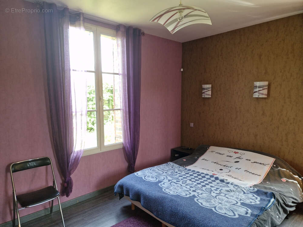 Maison à FONTAINE-SIMON