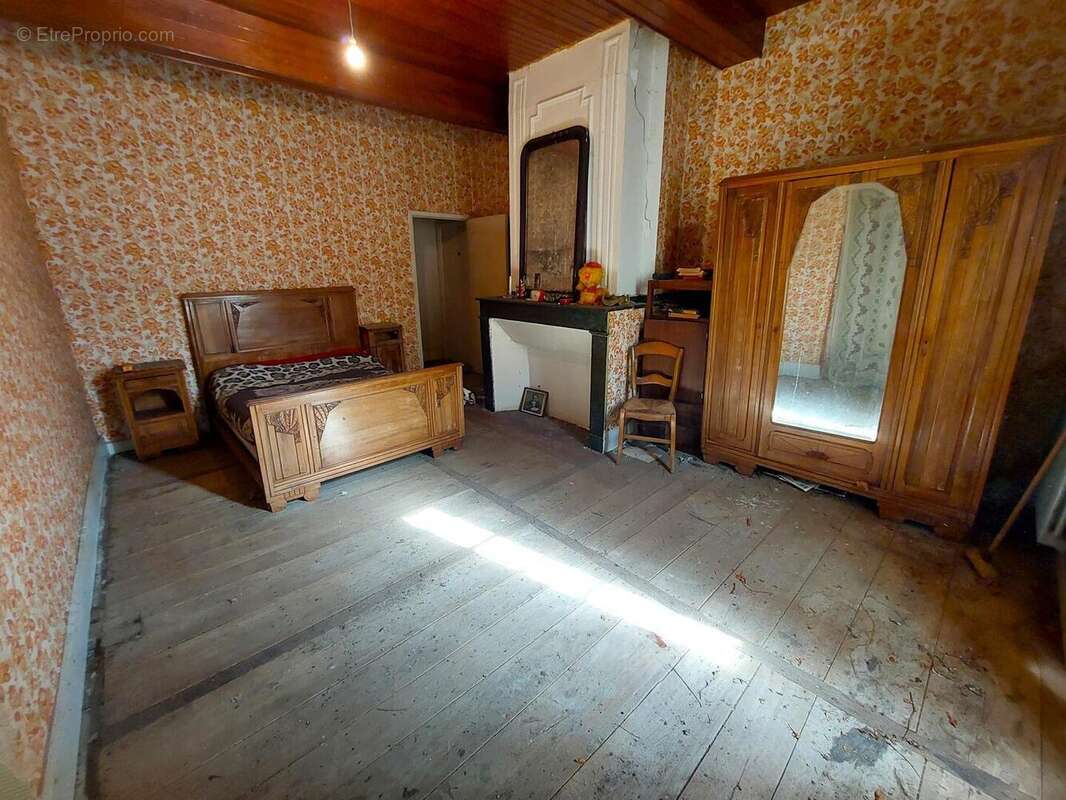 ch6 - Maison à AURIGNAC