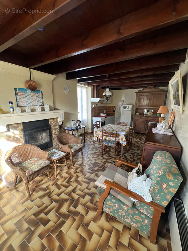 Maison à ASNIERES-LA-GIRAUD