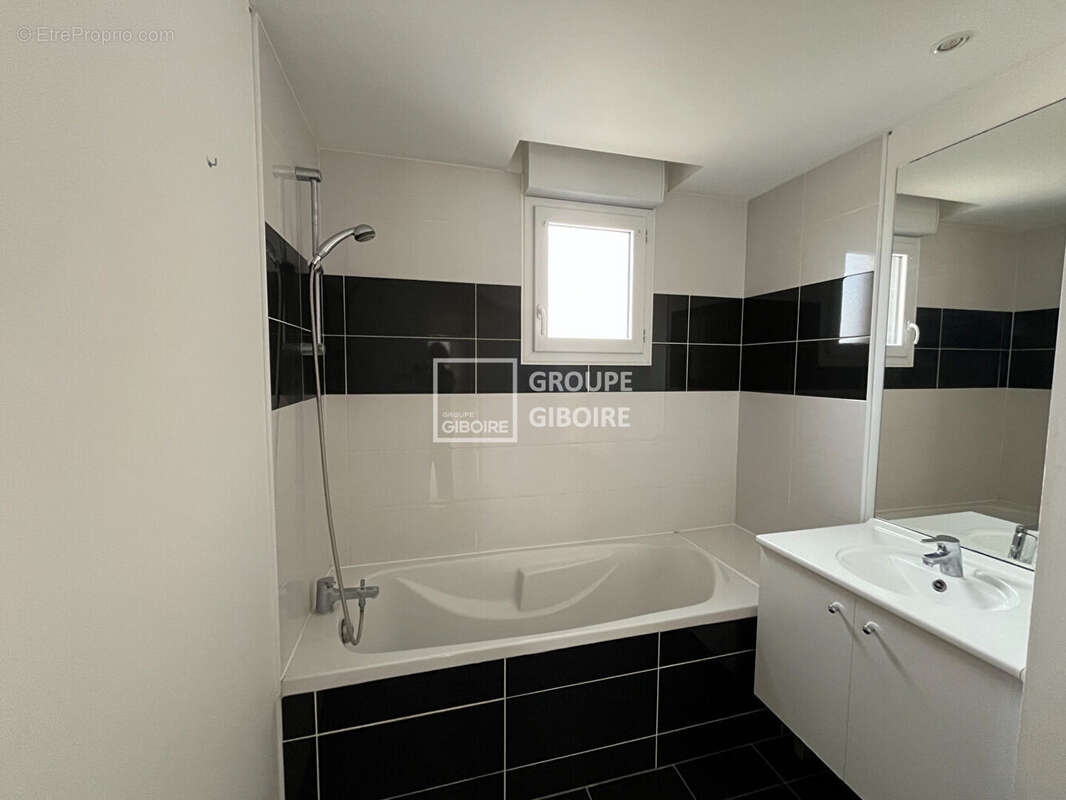 A vendre - exclusivite agence giboire - appartement type 5 de 86m² en dernier etage - cesson sevigne - photo 4