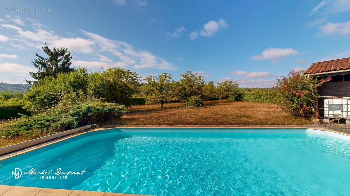 Photo 2 - Maison à LE BUGUE