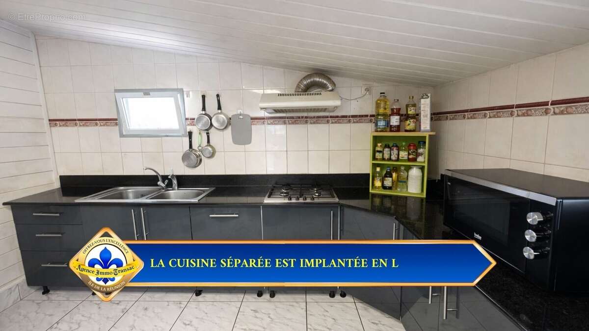 Maison à LES TROIS-BASSINS