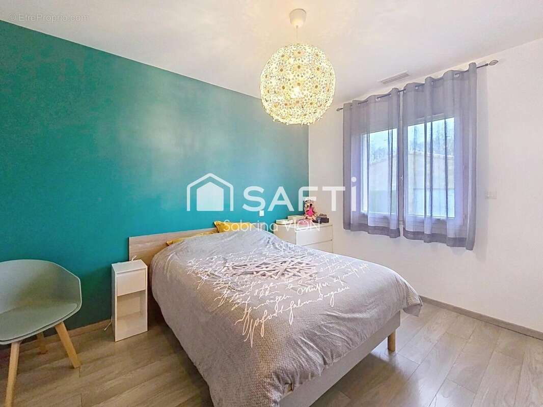 Maison 153 m² à Saint-Sardos  - photo 4