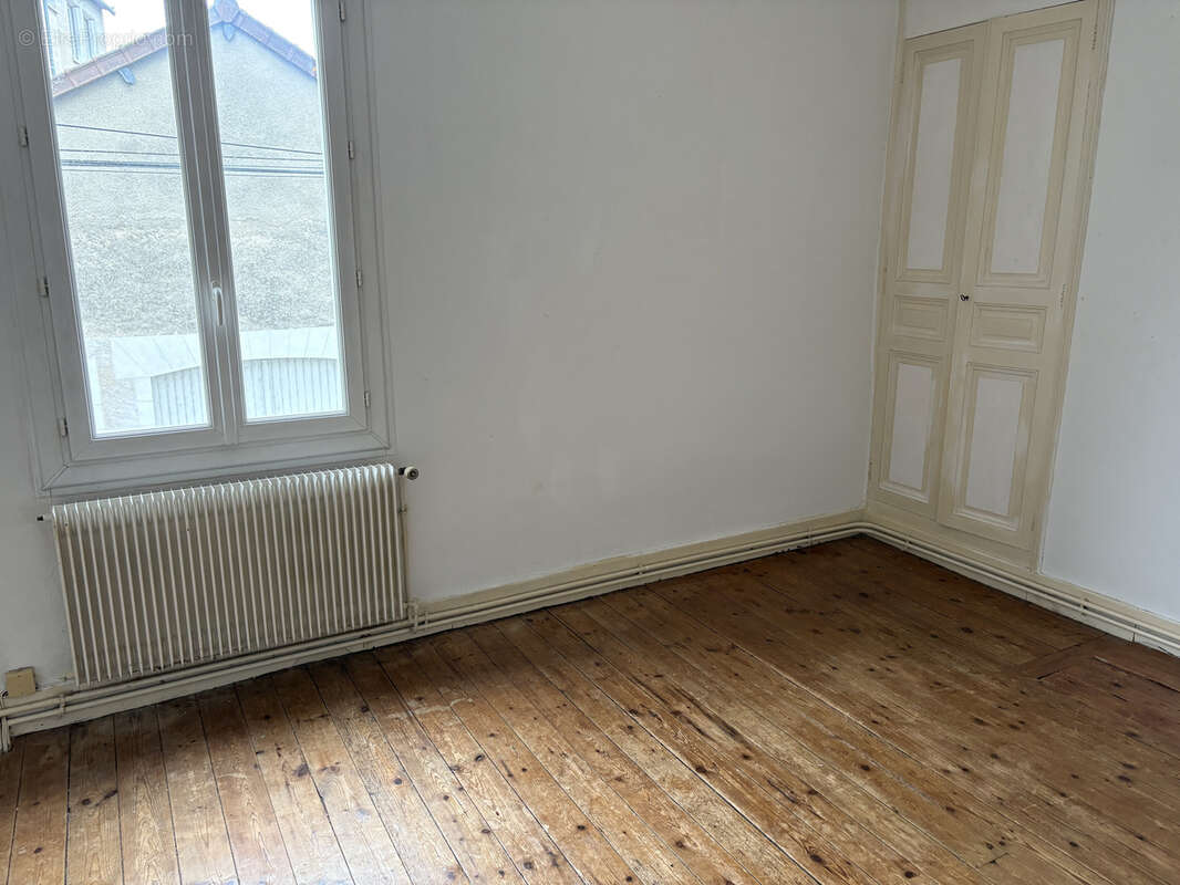Maison à CHATELLERAULT