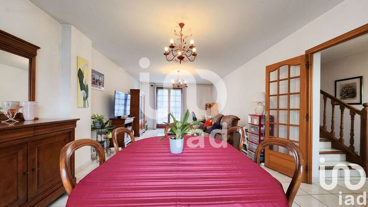 Photo 8 - Maison à OZOIR-LA-FERRIERE