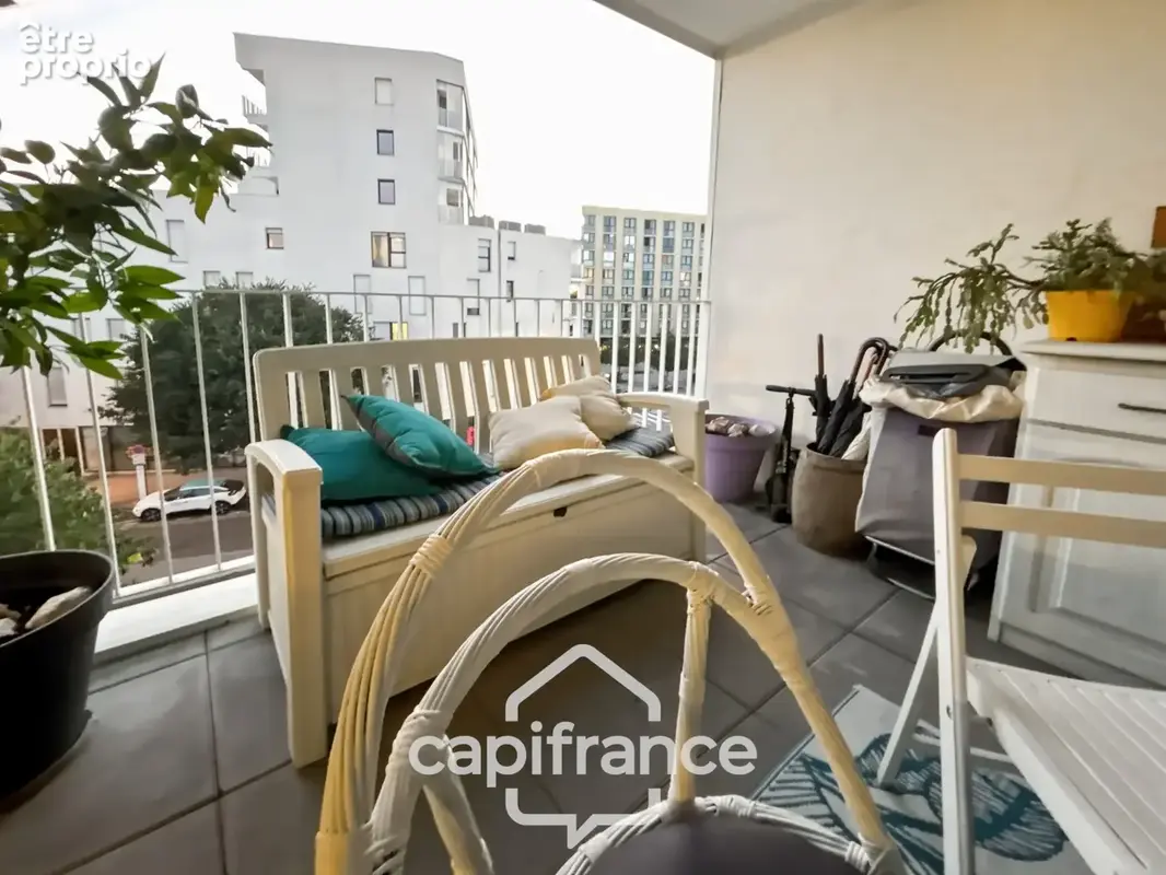 Bègles proche bordeaux – t3 récent avec loggia, parking et tram à proximité - photo 11