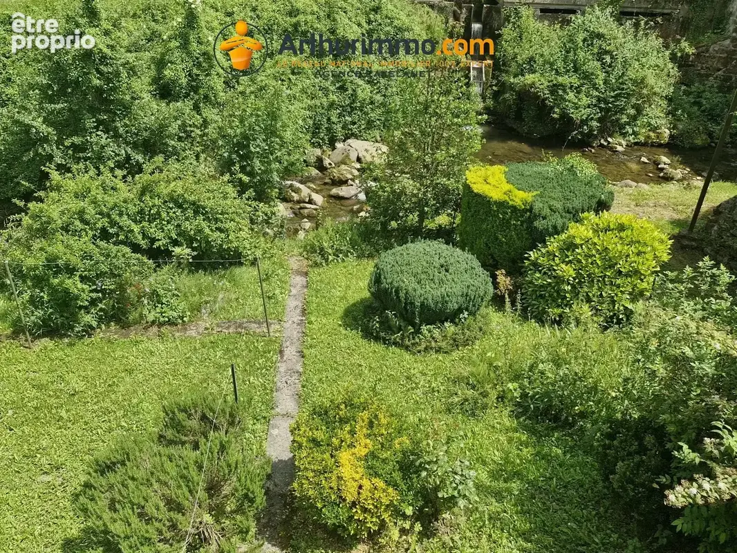 Maison de village  avec garage et jardin - photo 17