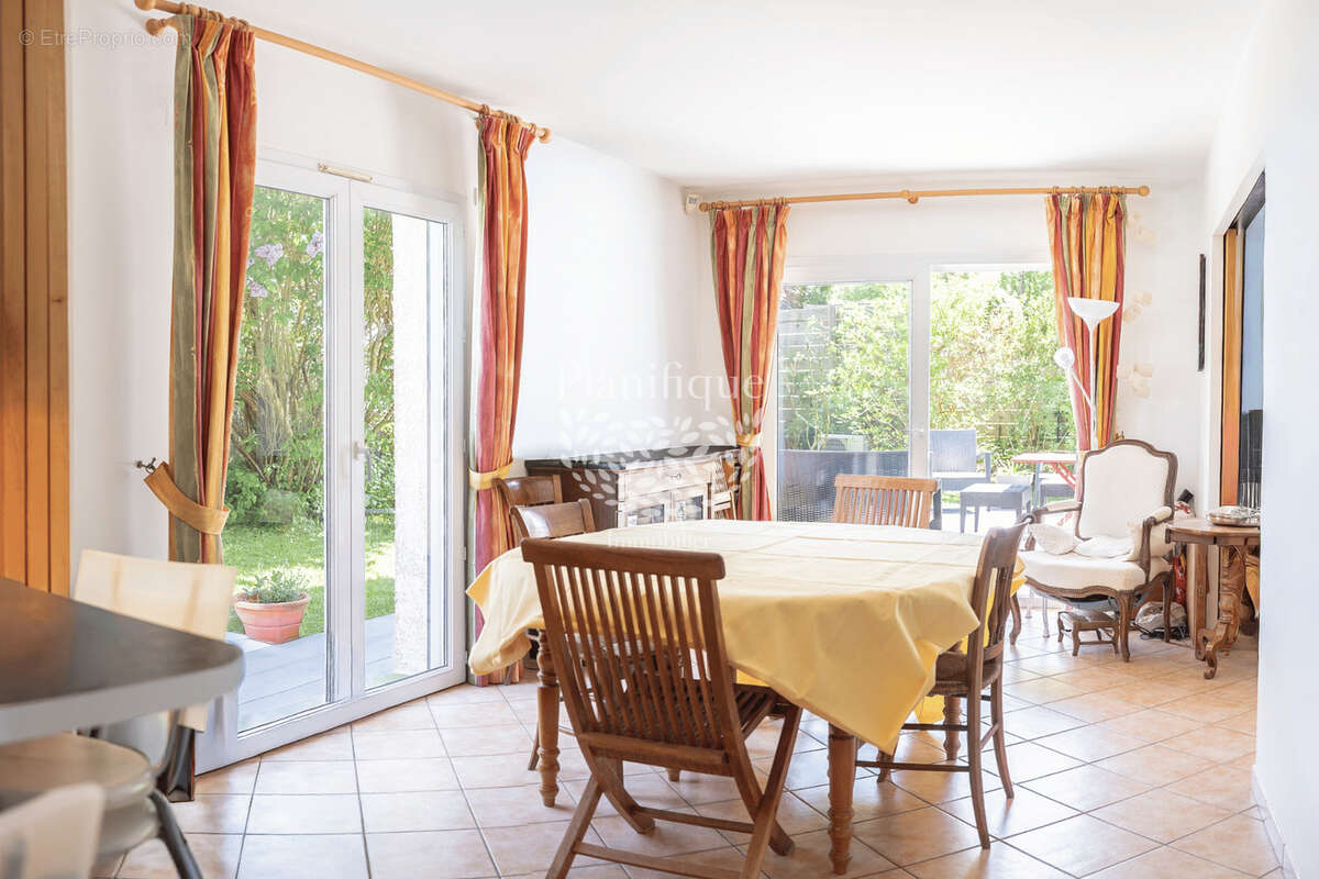 Maison à BEAUMONT