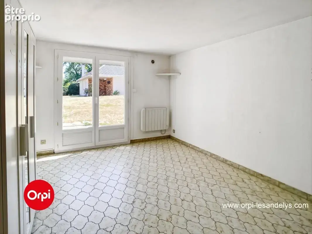 Maison À Vendre - Beau séjour lumineux - 4 chambres - photo 11