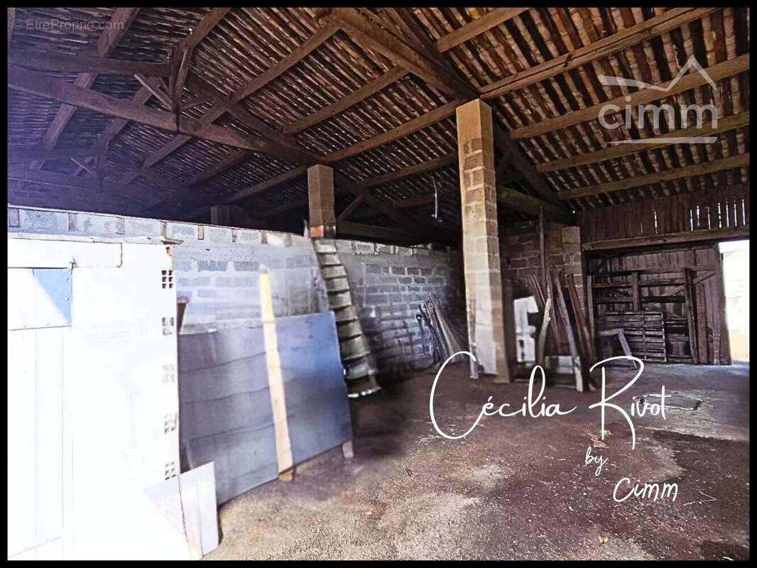 Maison 111 m² à Bussac-Foret  - photo 13