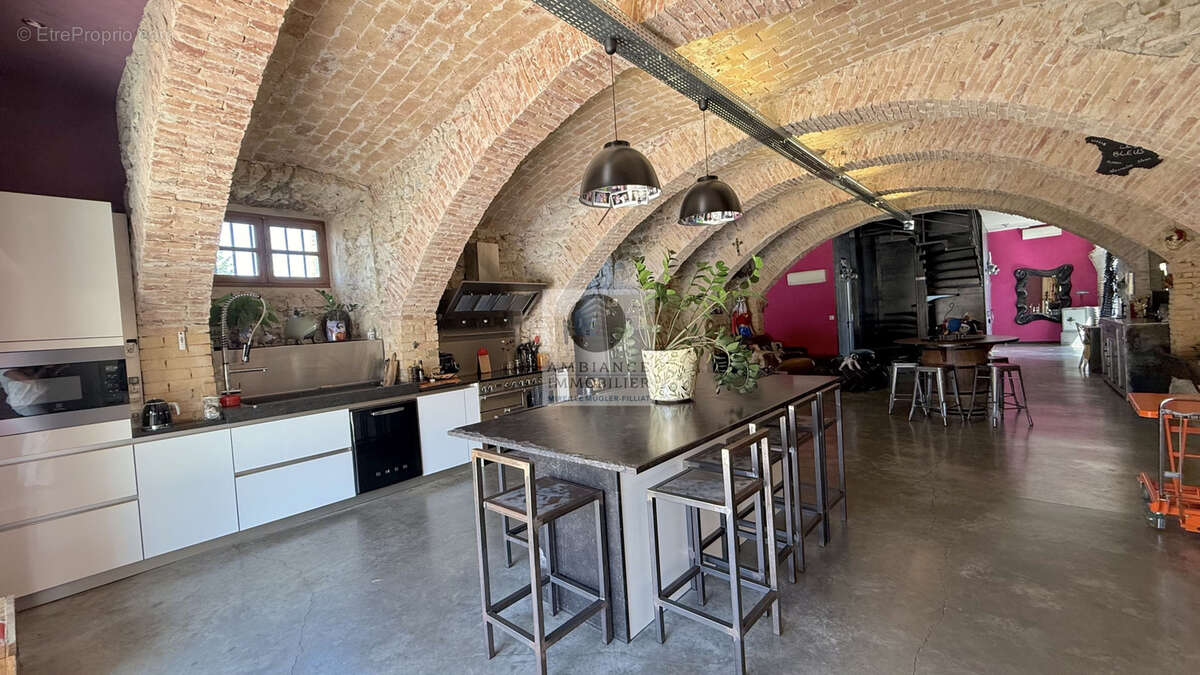 Appartement à LIVRON-SUR-DROME