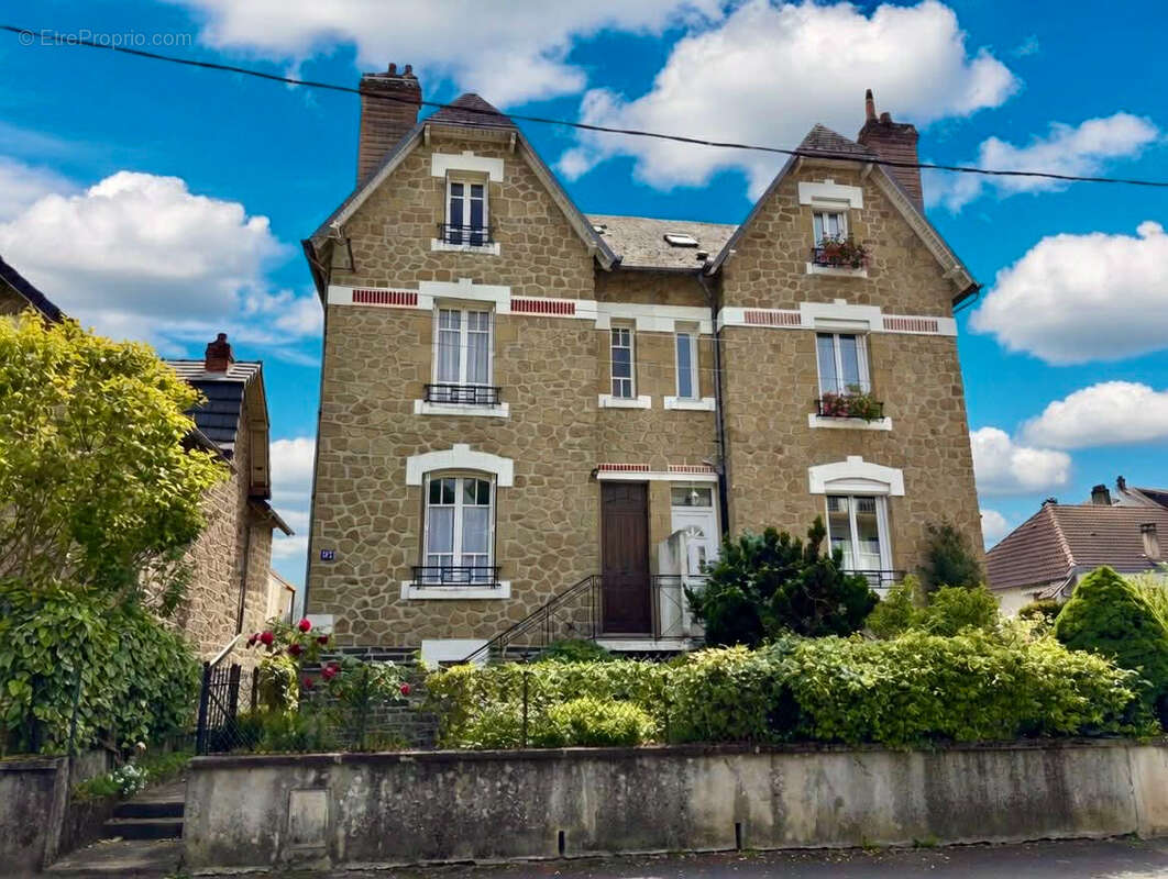 Maison à BRIVE-LA-GAILLARDE