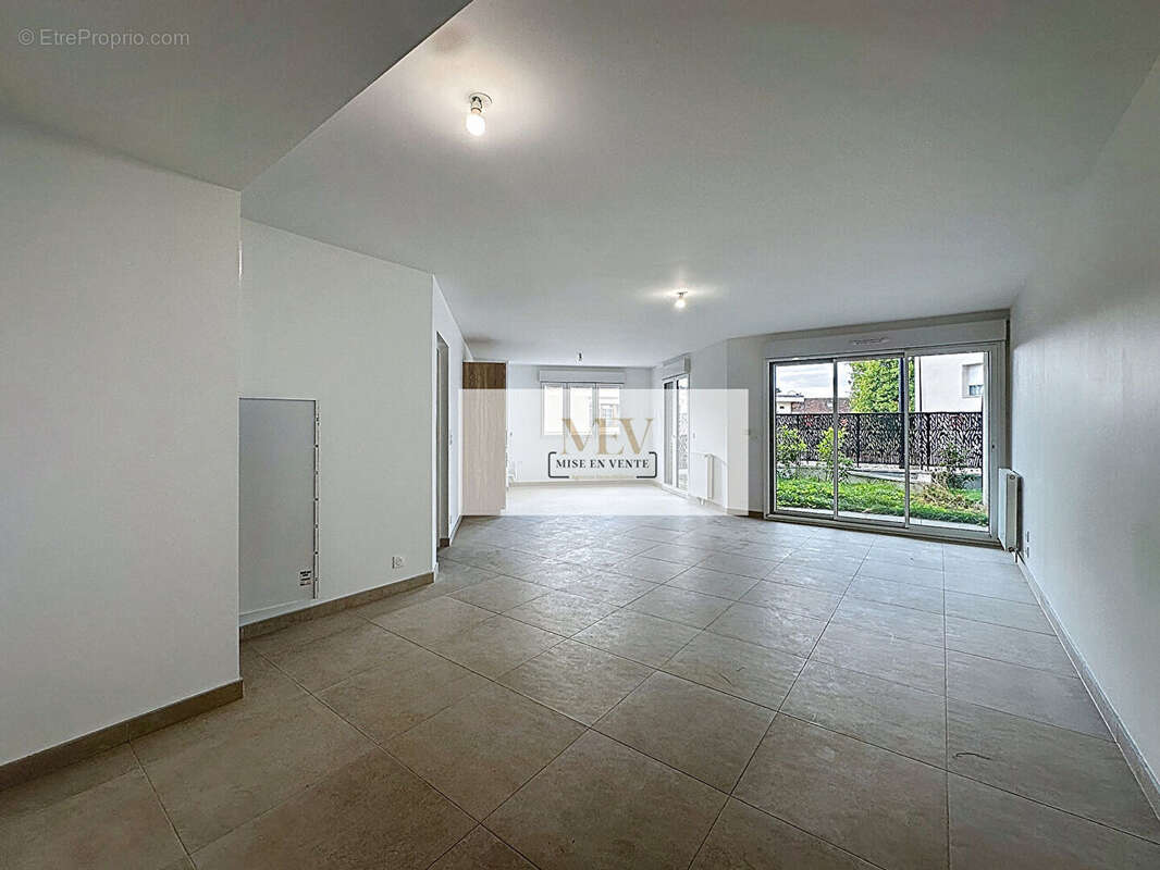 Appartement 4 Pièces de 92m² avec jardin, (lot 005) MONTEVRAIN 77 - photo 4