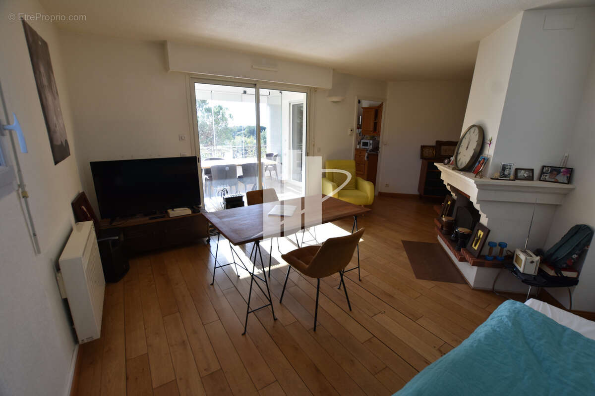 Appartement à SAINT-RAPHAEL